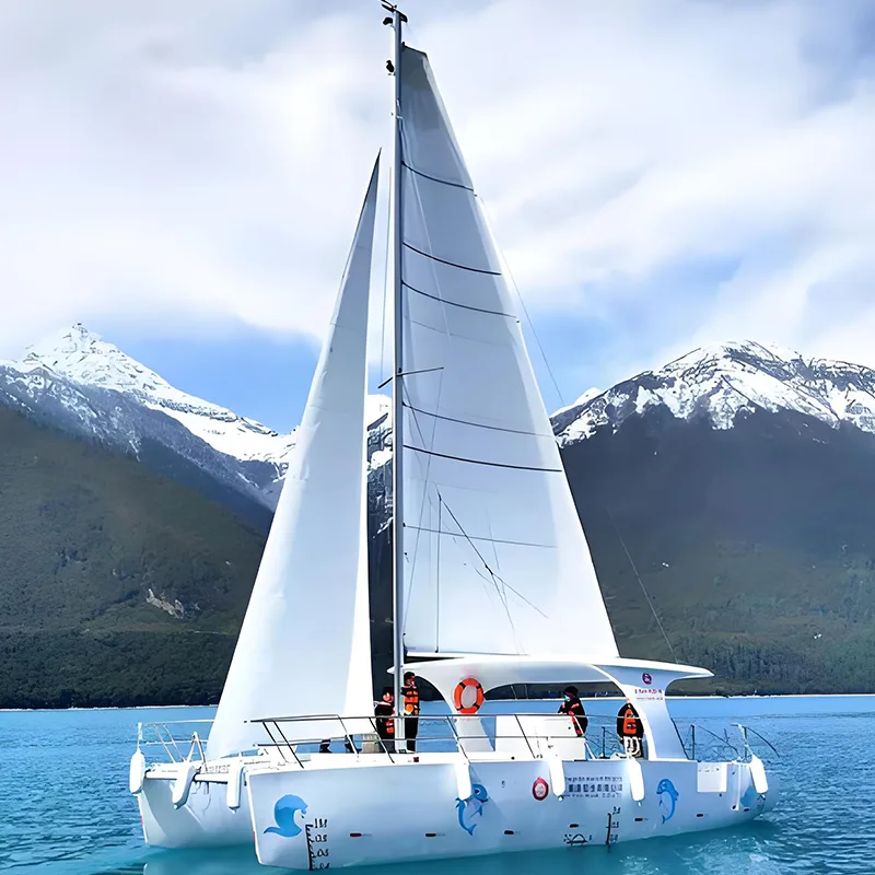 10m Catamaran Cruises nga barko