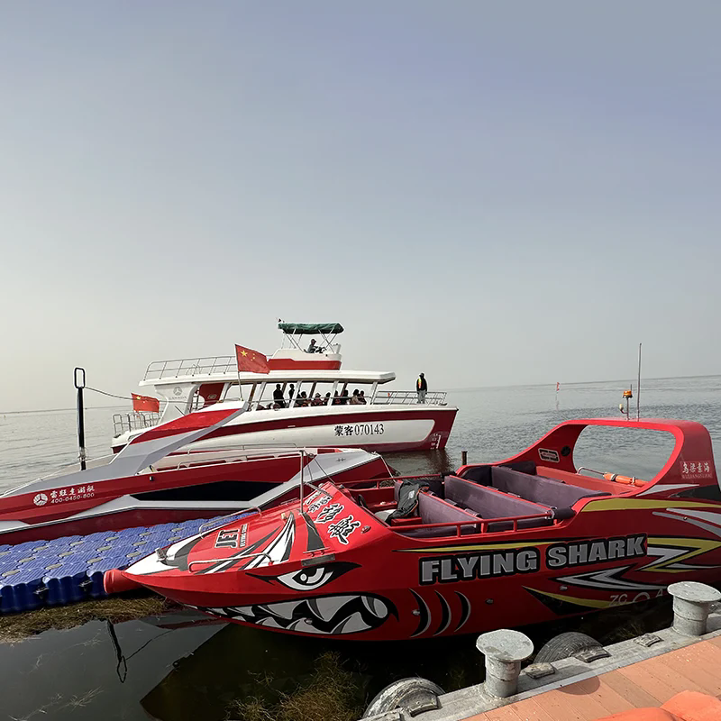 Unsa man ang naghimo sa usa ka bangka nga jet nga labing kapilian alang sa mga nagpangita nga nagpangita?