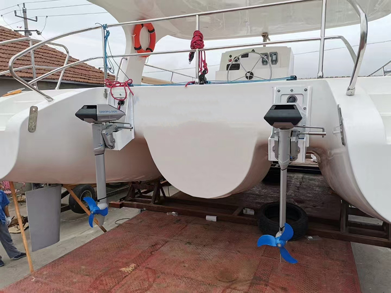 Lugarada® 10.28M Pag-adto sa Catamaran nga adunay Electric Motor: Hingpit nga nag-uban sa pagpadayon ug gasto-kaepektibo