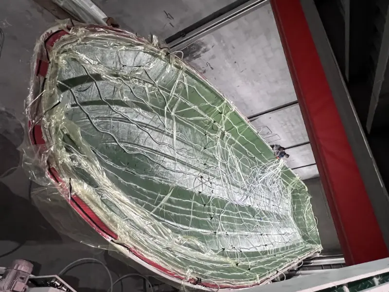 Lawada® Vacuum Infusion Proseso alang sa 21.8m Passenger Vessel Hull - Pagpataas sa Kusog, Episyente, ug Longevity